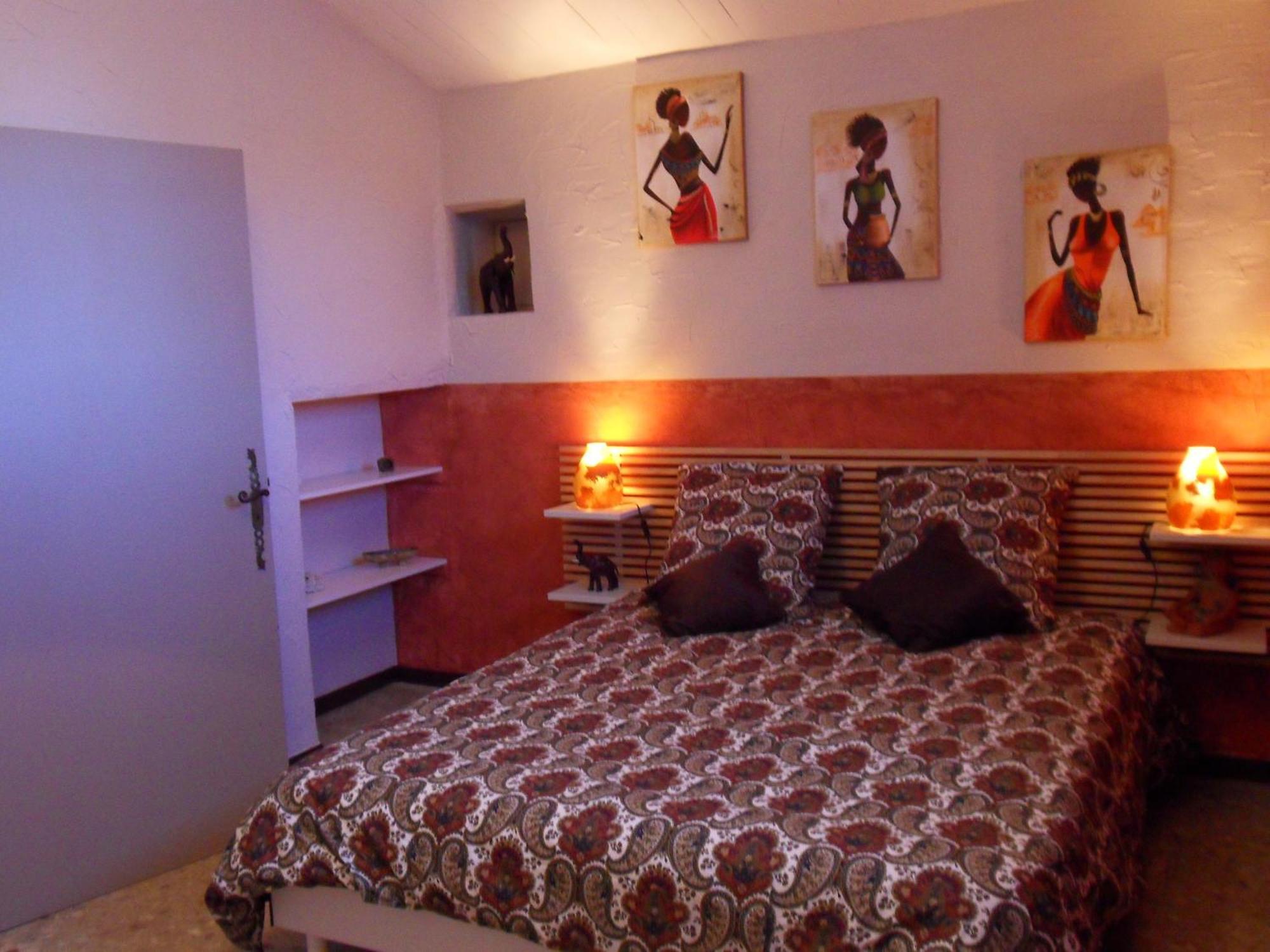 Le Jardin D'Ivana Chambres D'Hotes B&B Avec Piscine Chauffee Oppède Eksteriør billede